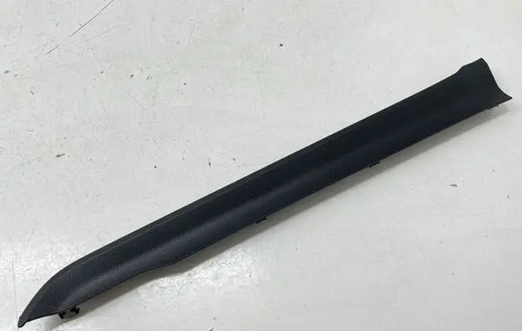 Ford Explorer VI Dashboard glove box trim LB5BS044B78F LB5BS044B78