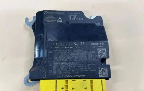 Mercedes-Benz C W205 Airbag control unit/module A2059009627 A2059027311