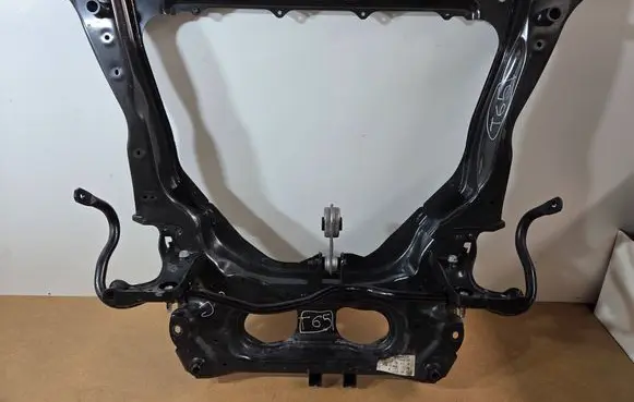 Nissan Qashqai J12 Front subframe 00000088