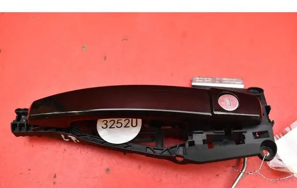 Opel Mokka X Front door exterior handle 