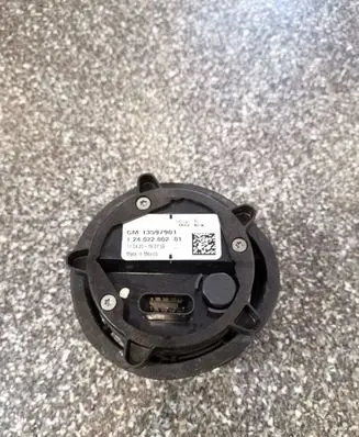 Chevrolet Volt II Electric auxiliary coolant/water pump 13597901