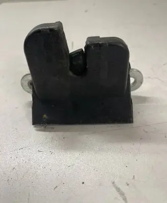 Seat Altea Tailgate/trunk/boot lock/catch/latch 81410422