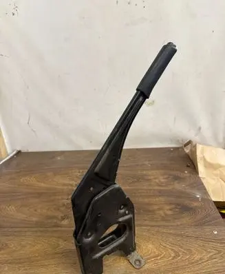 Renault Master III Hand brake release handle 360107552r