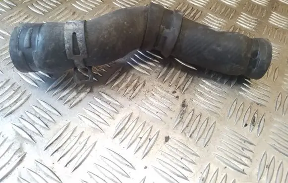 Toyota RAV 4 (XA20) Engine coolant pipe/hose