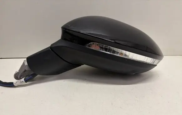 Volkswagen Golf VIII Front door electric wing mirror 