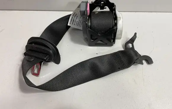 BMW X3 F25 Front seatbelt 7258431