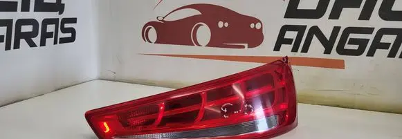 Audi Q3 8U Rear/tail lights 8U0945094 AU316T2B 21300201