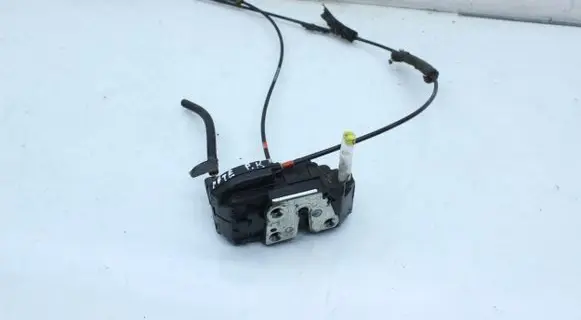 Nissan Note (E11) Front door lock 1SL12H52