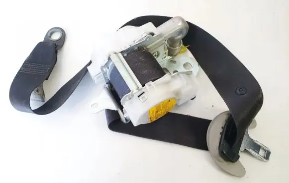 Lexus IS 220D-250-350 Front seatbelt 2j090331