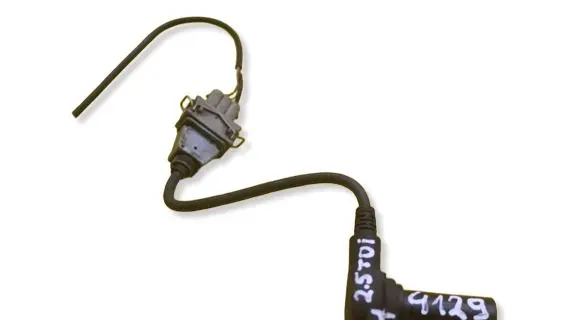 Volkswagen Transporter - Caravelle T4 Crankshaft position sensor 075906433C