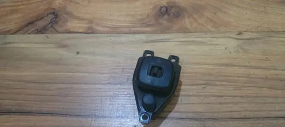 Mazda 626 Wing mirror switch Nenustatyta Nera
