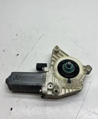 Mercedes-Benz A W169 Front door window regulator motor A1698201542 996138101 774601300