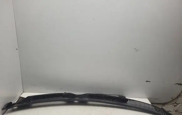 Seat Toledo II (1M) Wiper trim 1M1853185