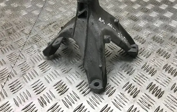 Audi A5 8T 8F Engine mounting bracket 8K099308BE