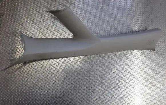 Toyota Auris 150 (A) pillar trim 6222002020