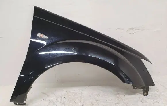 Mitsubishi Outlander Fender