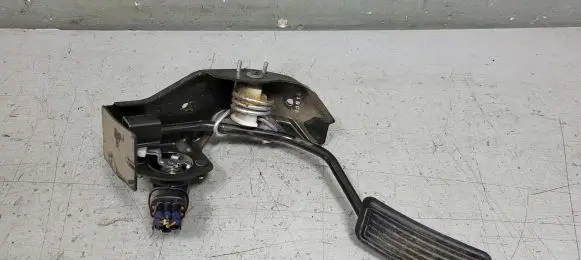 Toyota Corolla Verso AR10 Accelerator throttle pedal CVERSO27
