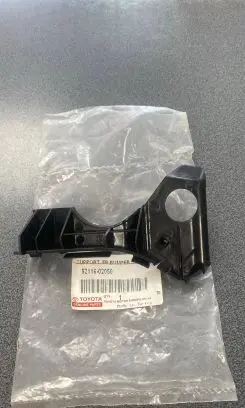 Toyota Corolla E120 E130 Front bumper mounting bracket 52116-02050