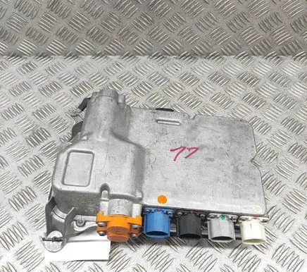 Tesla Model S Current control relay 105989100E