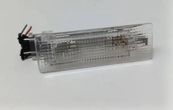 Volkswagen PASSAT B6 Other interior light 7L6947101A