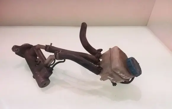 Nissan Almera Tino Master brake cylinder 22157879