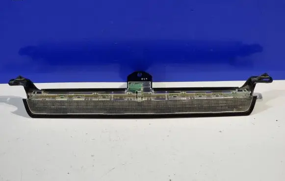 Volvo V70 Third/center stoplight 9154505