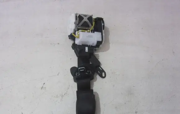 BMW X3 G01 Front seatbelt 72117469962