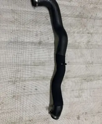 Land Rover Range Rover Sport L494 Intercooler hose/pipe CPLA6K769CA