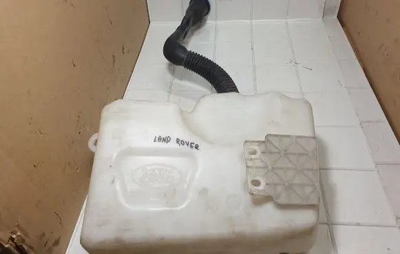Land Rover Range Rover Sport L320 Windshield washer fluid reservoir/tank DMB000121 21601