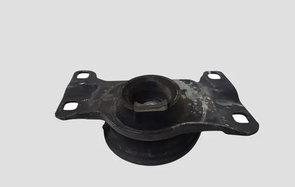 Volvo V40 Engine mount bracket 585183