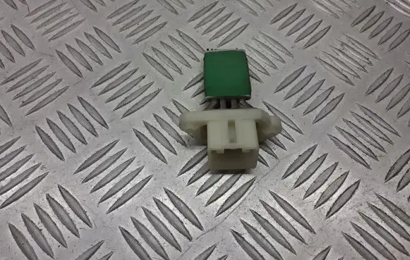 Ford Focus Heater blower fan relay 