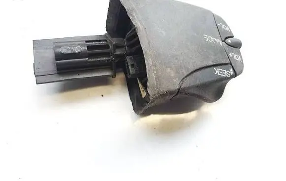 Multifunctional control switch/knob