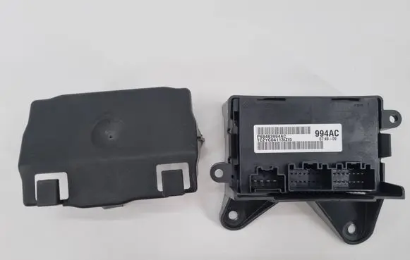 Ram 1500 Transfer box differential control unit P68483994AC 68483994AC 56029432AC
