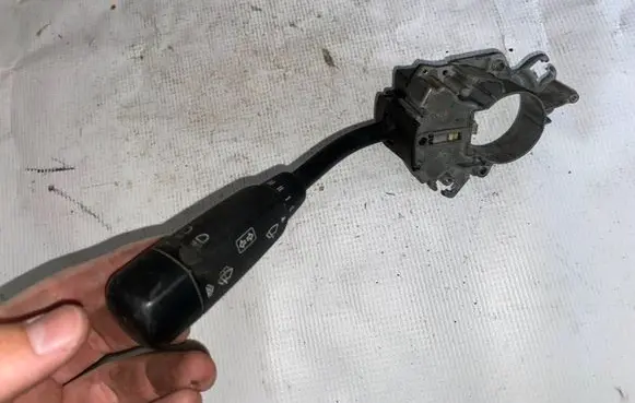Mercedes-Benz E W210 Wiper control stalk a2105450110 2105450110