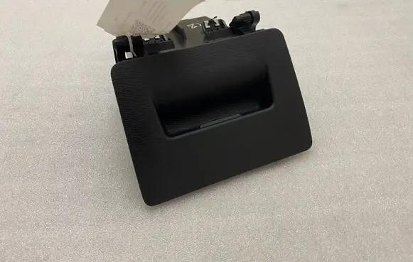 BMW X1 F48 F49 Glove box 9292183