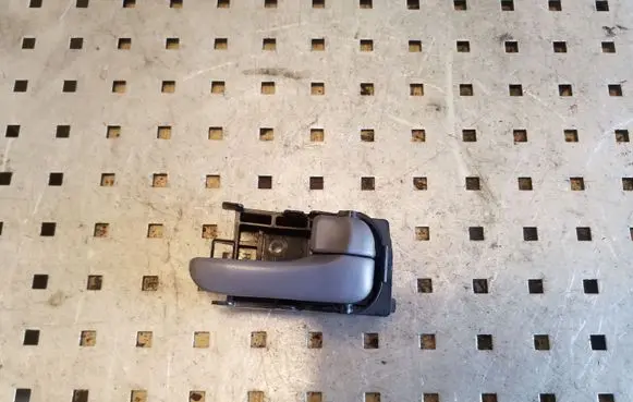 Nissan Almera N16 Rear door interior handle
