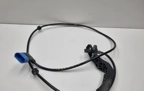 Mercedes-Benz GLA W156 X156 ABS rear brake sensor A2469059402 2469059402