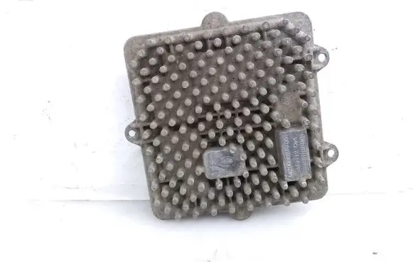 Land Rover Range Rover Velar LED ballast control module J8A213E005AC 147000095600