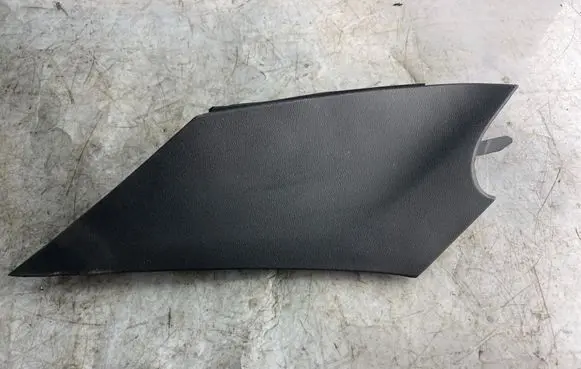 Citroen DS5 (B) pillar trim (bottom) 9687341377