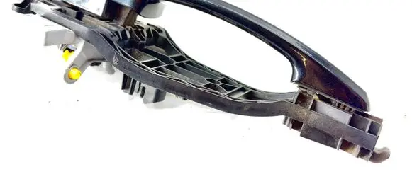 Opel Zafira B Front door exterior handle 24463525