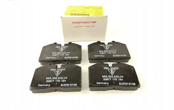 Porsche 911 964 Brake pads (rear) 96535293904