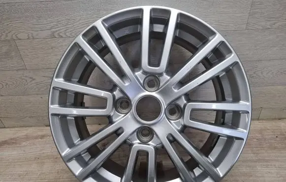 Mitsubishi Colt R16 alloy rim 4250A798