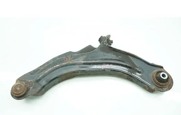Renault Clio IV Front control arm