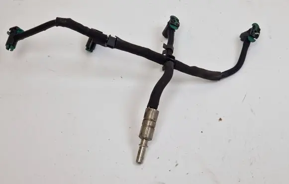 Jaguar XF X250 Fuel line/pipe/hose 