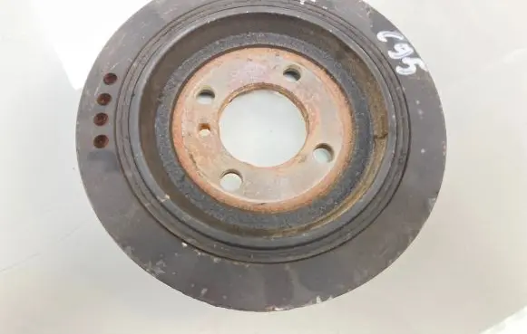 Hyundai Tucson JM Crankshaft pulley