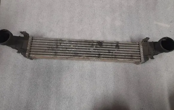 Mercedes-Benz C W203 Intercooler radiator A2035000500 2035000500