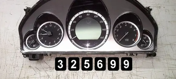 Mercedes-Benz E W212 Speedometer (instrument cluster) A2129003409
