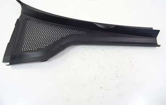 Volkswagen Golf VII Wiper trim 5G1819404A