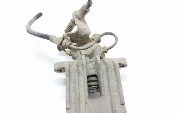 Skoda Octavia Mk2 (1Z) Rear brake caliper
