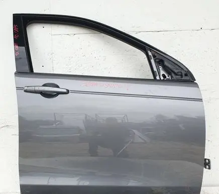 Land Rover Discovery Sport Front door